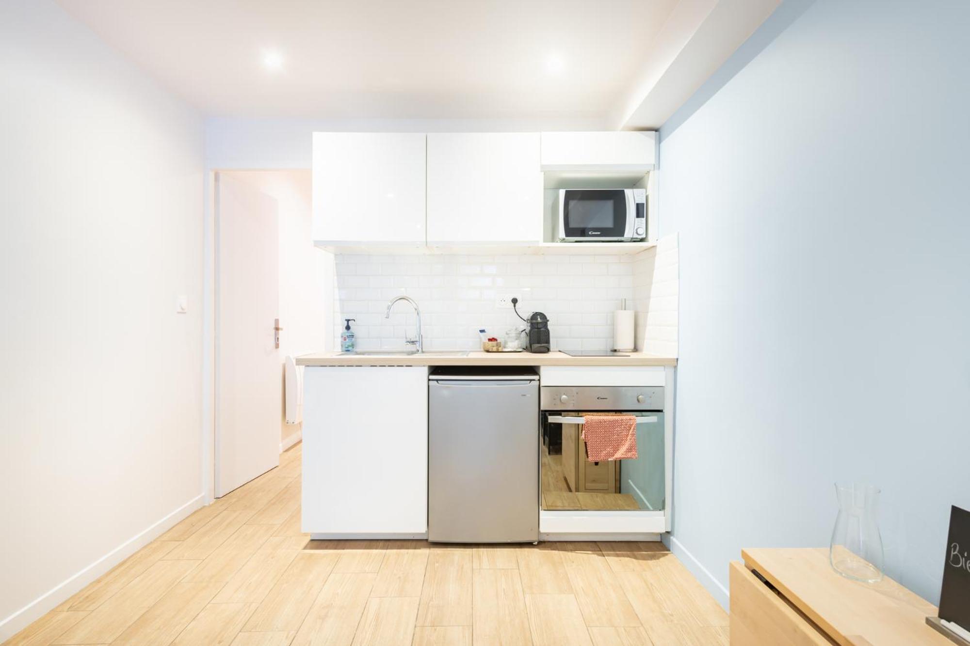 Sud Passion - Ferrer Nine - Cosy Avec Balcon Apartment การ์แดน ห้อง รูปภาพ