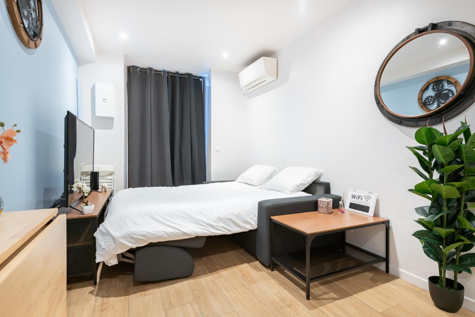 Sud Passion - Ferrer Nine - Cosy Avec Balcon Apartment การ์แดน ห้อง รูปภาพ